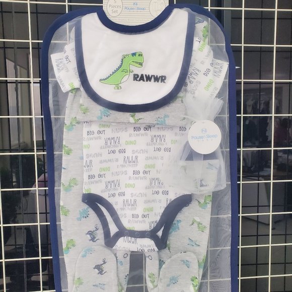 5pc baby sleepwear with mittens and bib - Picture 1 of 2